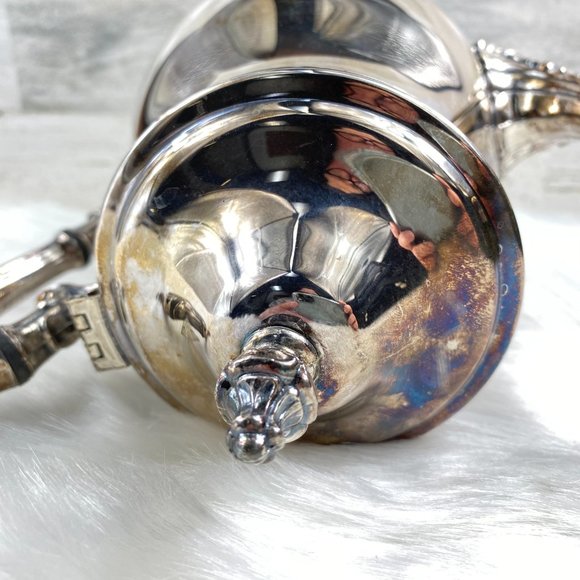 Vintage WM Rogers Silver-Plate Coffee Pot Pitcher - Picture 6 of 13